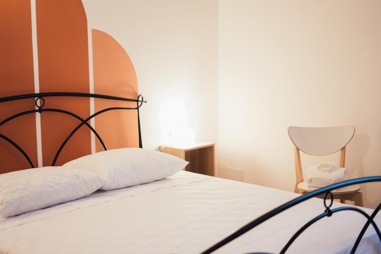 La Piccola Lady Hotel Специя Екстериор снимка