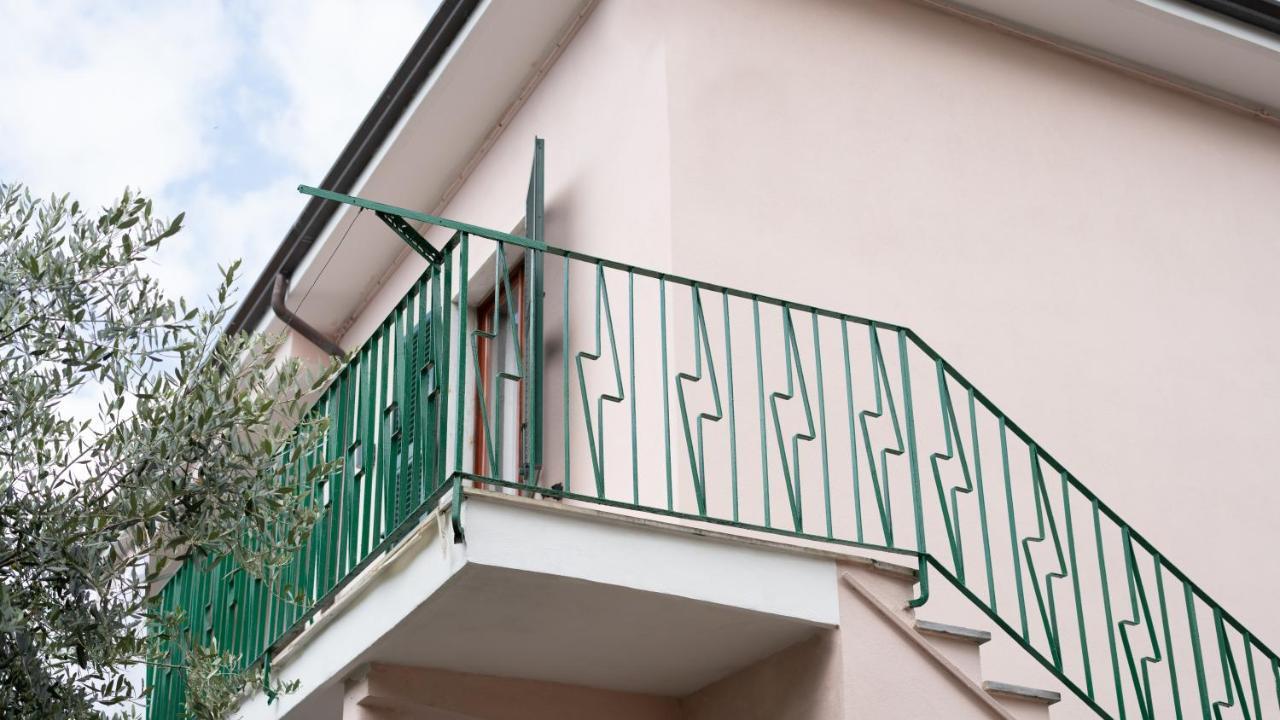 La Piccola Lady Hotel Специя Екстериор снимка